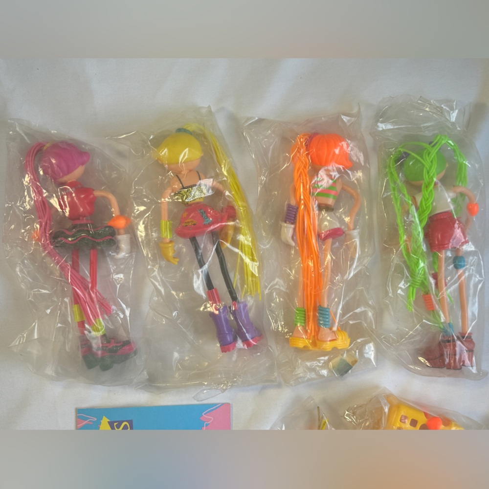 4 Betty Spaghetti Doll Around The World Travel Set NY Hollywood Australia QVC ED - Picture 4 of 14